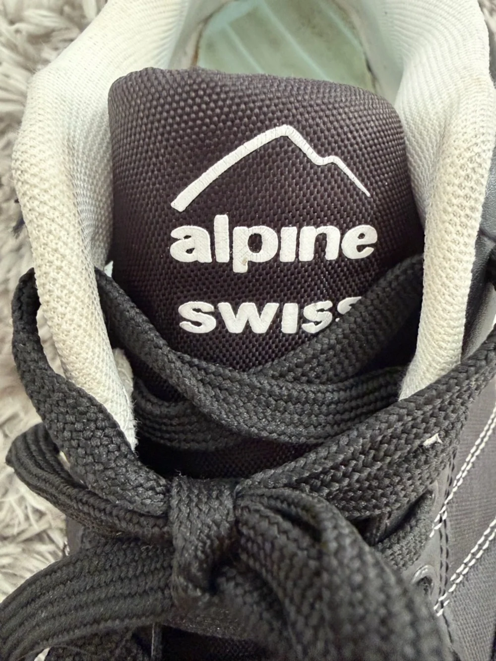 Alpine Swiss Stefan Men's Retro Sneakers Low Top Black Shoes Suede Trim Gym 15